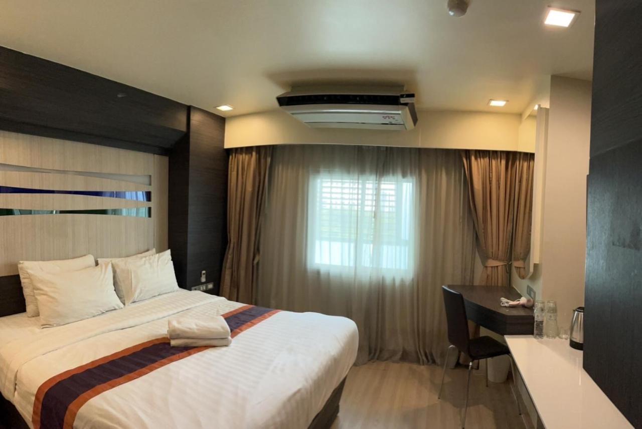 Orion Rooms Sukhumvit 11 Бангкок Экстерьер фото