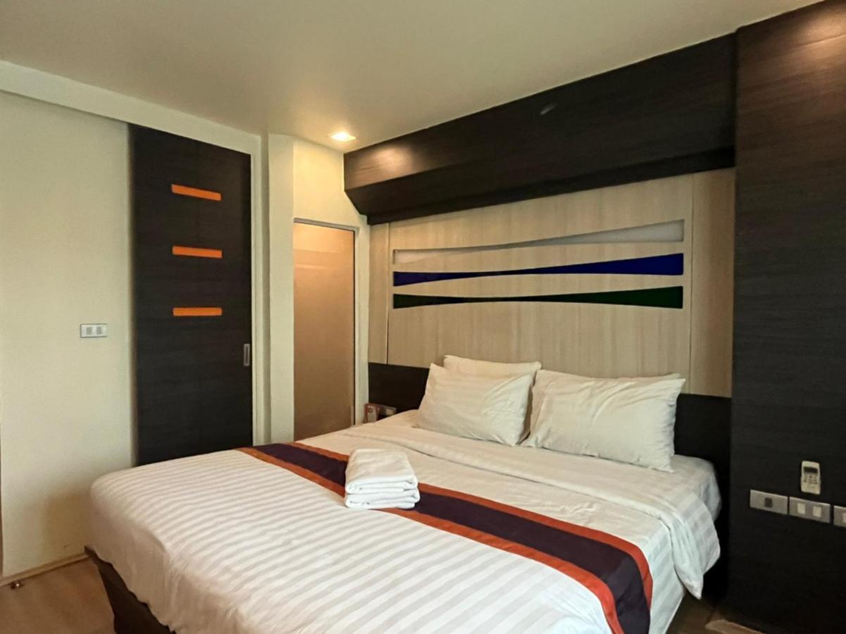 Orion Rooms Sukhumvit 11 Бангкок Экстерьер фото